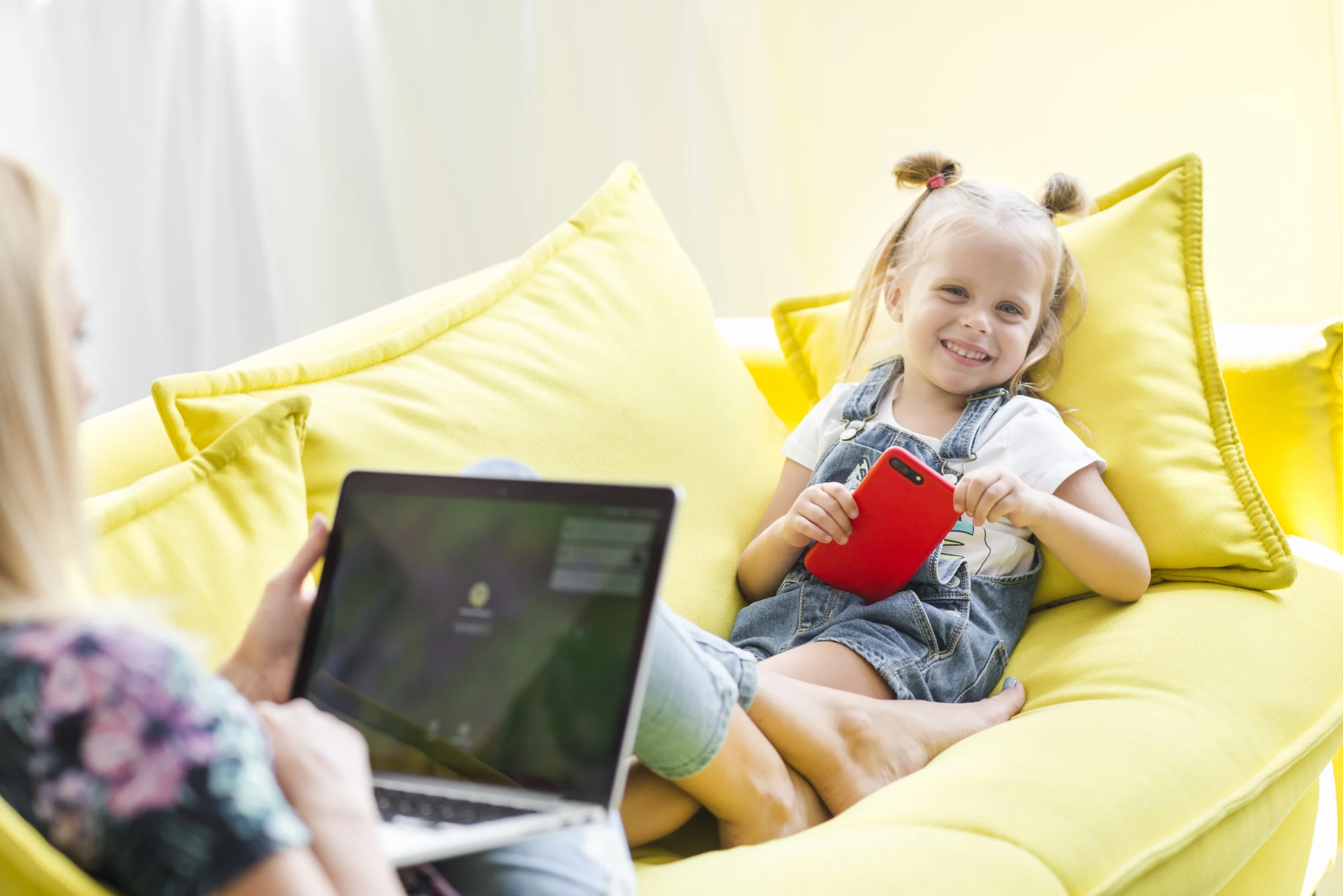 Impact-of-screen-time-on-children-